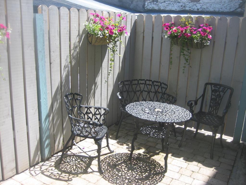 Ashleigh House Bed & Breakfast Монахан Екстериор снимка