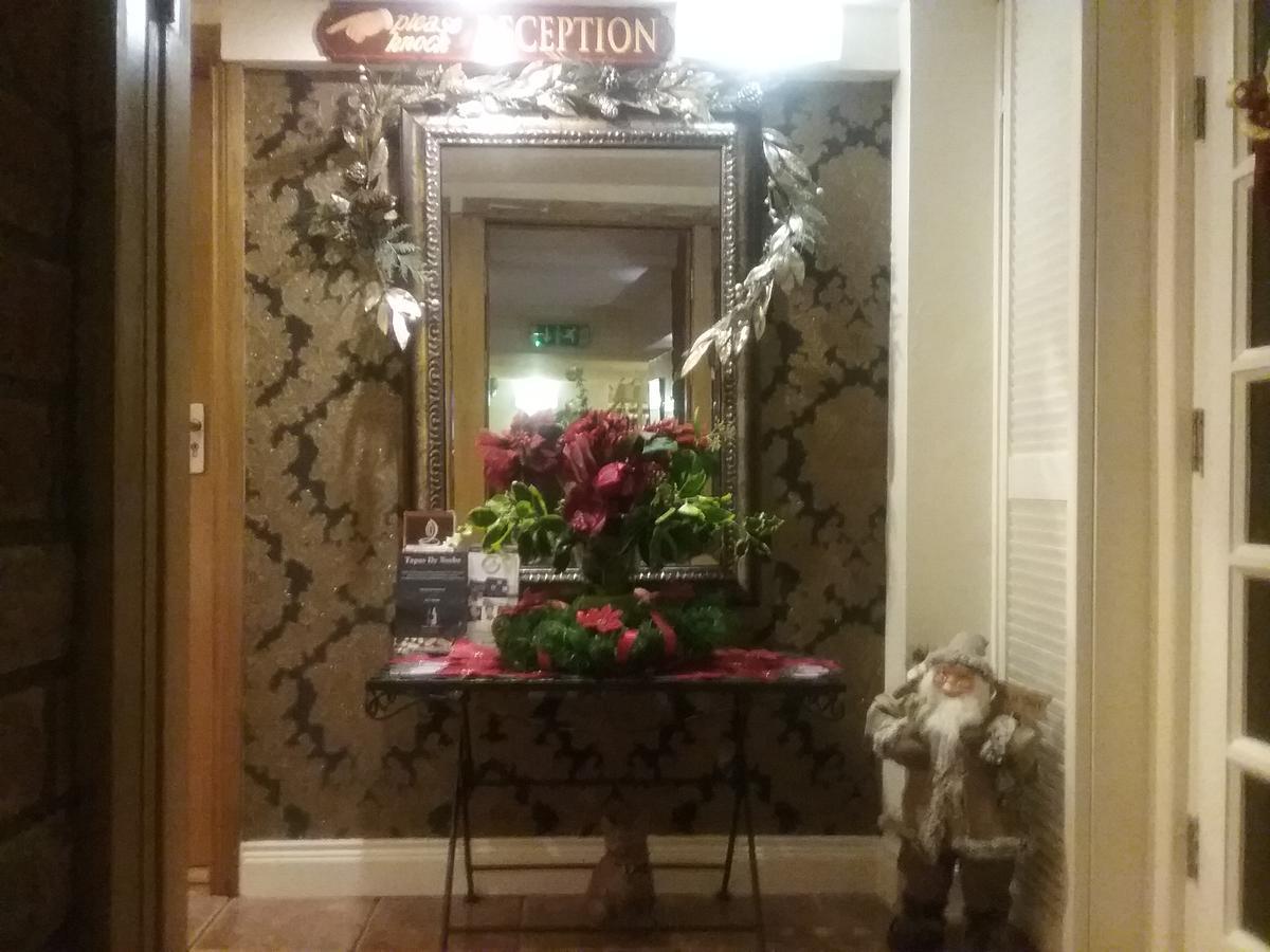 Ashleigh House Bed & Breakfast Монахан Екстериор снимка