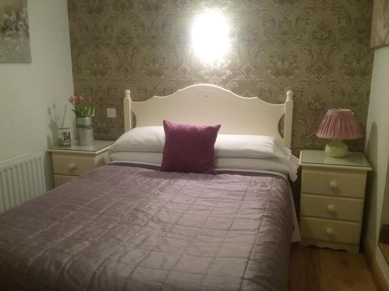 Ashleigh House Bed & Breakfast Монахан Екстериор снимка